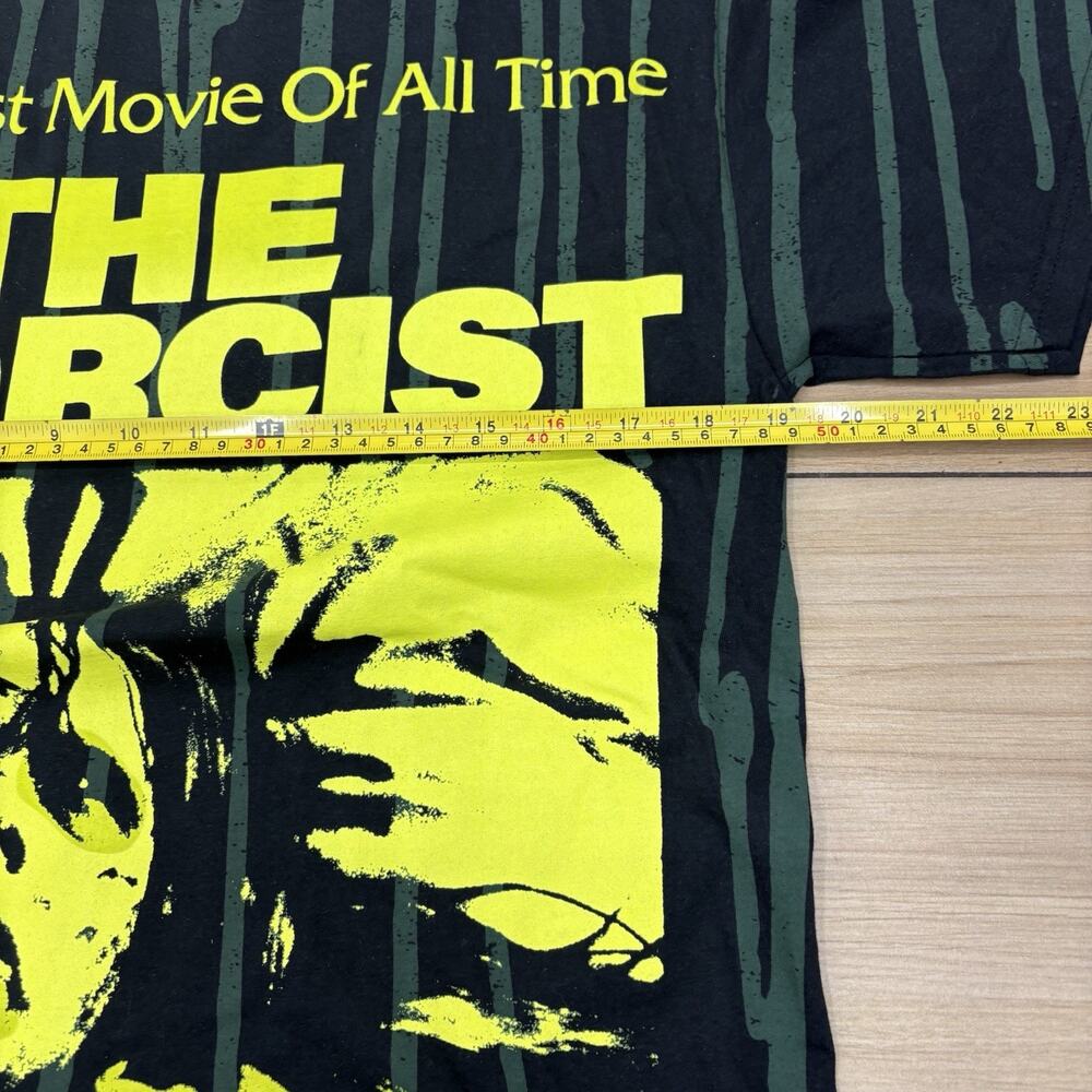 The Exorcist 1973 Hot Topic Men’s Medium Graphic T Shirt Horror Movie Classic - Picture 7 of 14